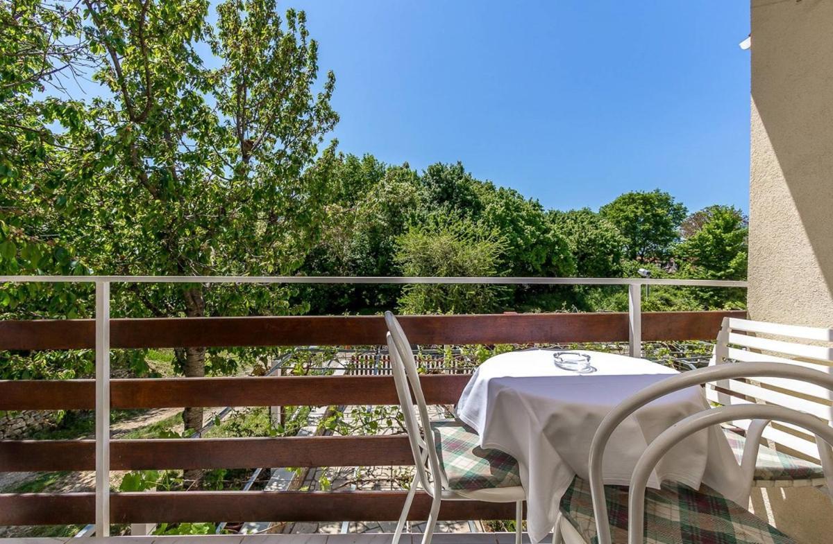 Apartments Dragica Valbandon Luaran gambar